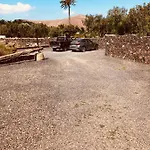 Rincon Botanico - Shared Pool - Island Location - 10 Mins Drive To Famara And La Santa شقة *