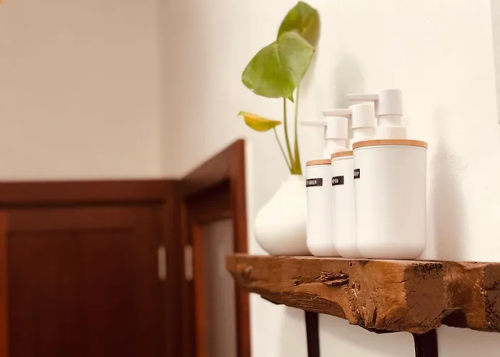 Rincon Botanico - Shared Pool - Island Location - 10 Mins Drive To Famara And La Santa