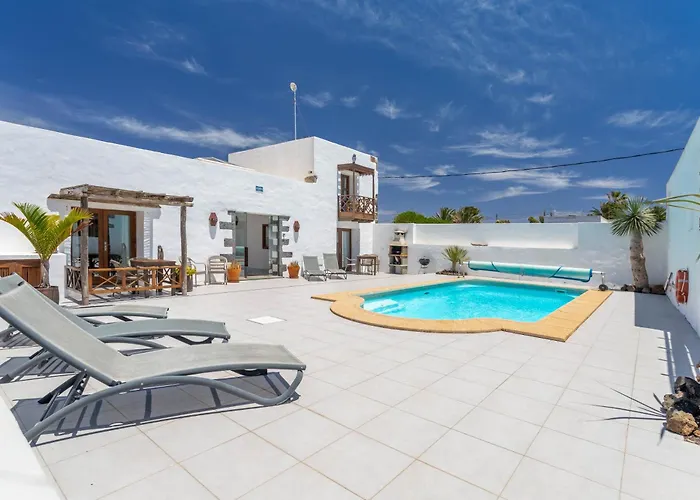 Apartmán Rincon Botanico - Shared Pool - Island Location - 10 Mins Drive To Famara And La Santa